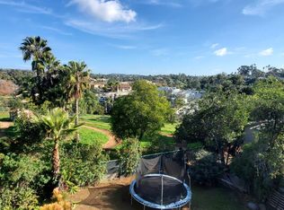 310 Hillside Ter APT A, Vista, CA 92084