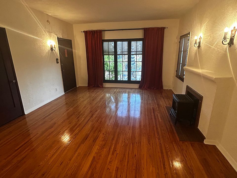 1st image of 3527 Marathon St #3527