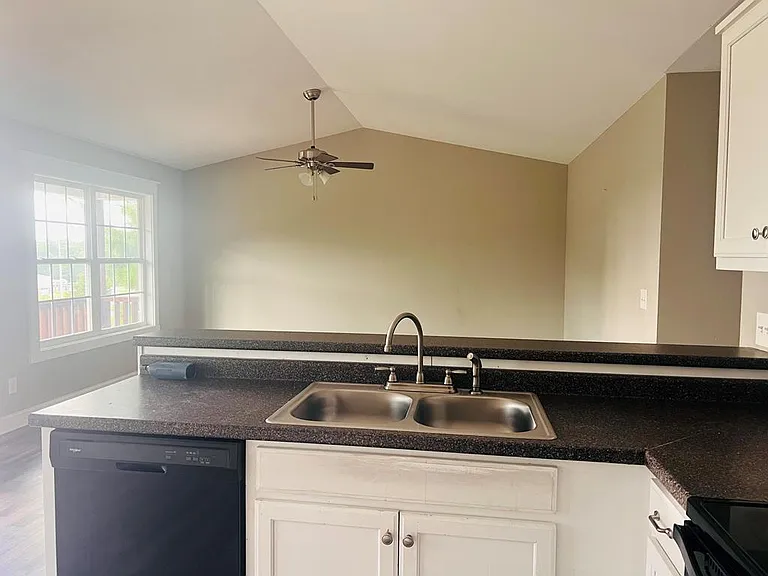 2738 Rauschenberg Rd — Photo 4