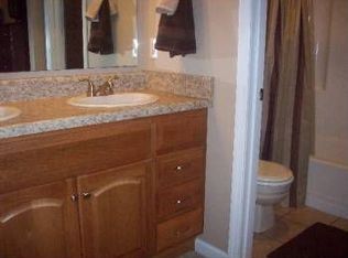 430 Fox Hunt Rd, Goose Creek, SC 29445