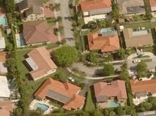 1134 SW 102nd Pl, Miami, FL 33174