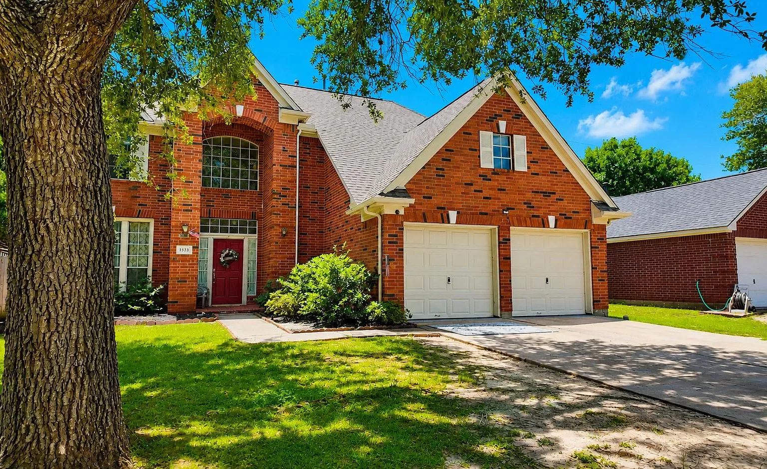 4 bed, 2.5 bath, 2494 sqft, $2,250 — Photo 4