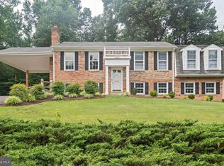 1117 E Patuxent Dr, La Plata, MD