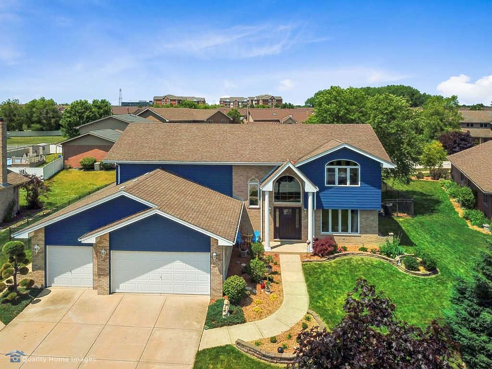 1st image of 7724 Brookside Glen Dr