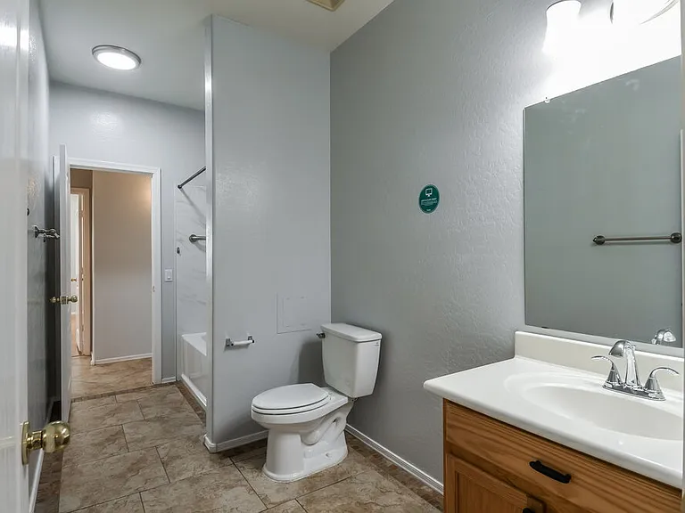 3761 W Eastman Ct — Photo 12