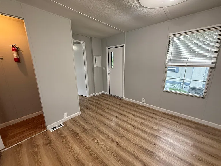 4916 Brown Station Rd #1B — Photo 7