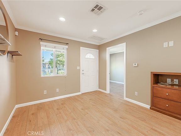 5th image of 228 N Alexander St