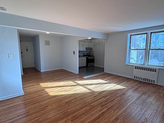 2nd image of 5639 Netherland Ave APT 1B