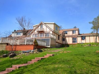 3504 Highland Dr, Island Lake, IL, 60042