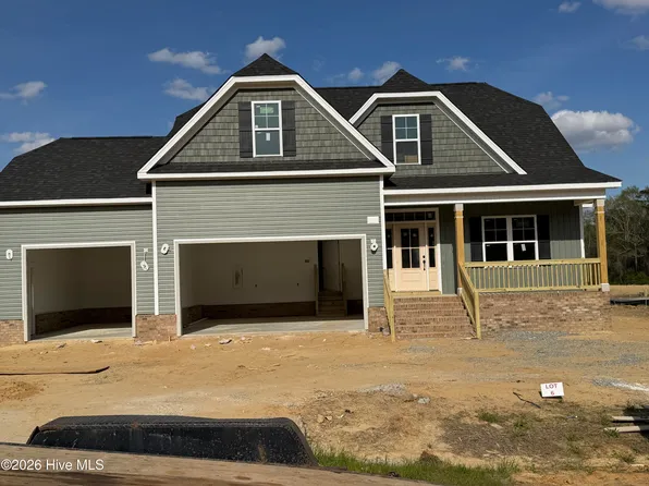 135 Bryant Farm Drive #6, Selma, NC 27576