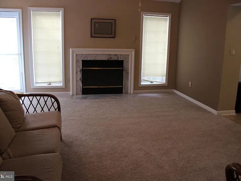 48070 Mayflower Dr — Photo 25