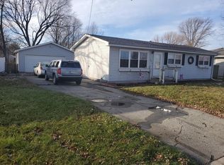 102 N County Line Rd, Hobart, IN 46342