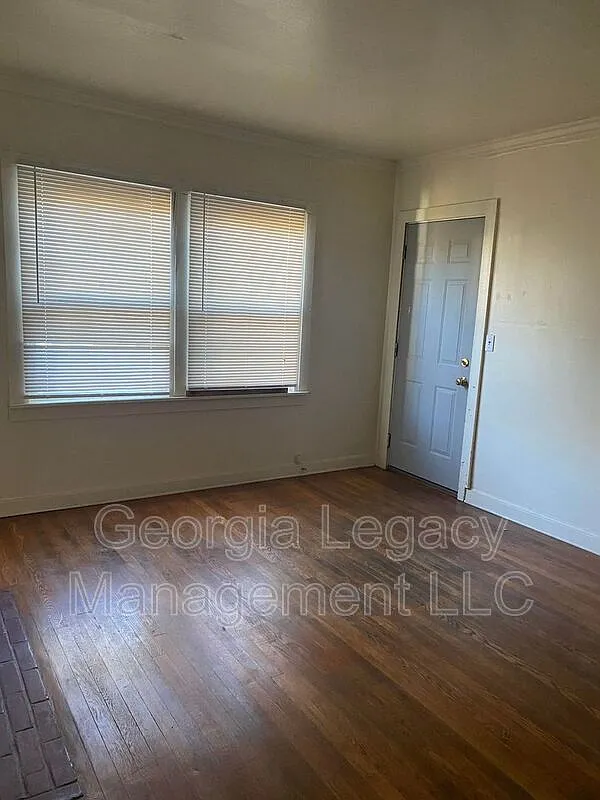 1 bed, 1.0 bath, 835 sqft, $795 — Photo 3