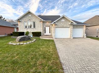 531 Ambleside Dr, London, ON N6G4Y9