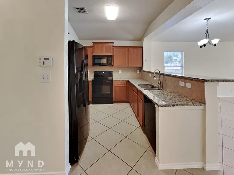11214 Bold Forbes — Photo 4