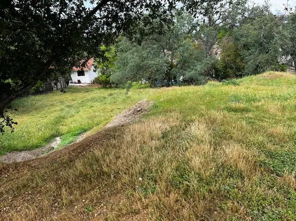 2987 Stage Coach Dr, Valley Springs, CA 95252