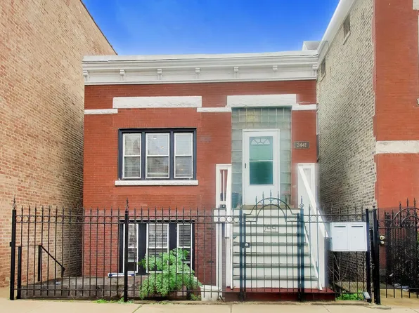 2441 W Augusta Blvd, Chicago, IL 60622
