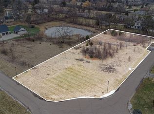 5 Fairway Trl, Grand Blanc, MI 48439