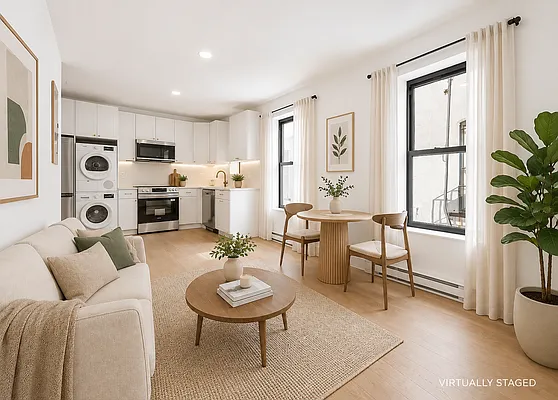 Living room, photo 1