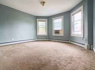 28 Erie St FLOOR 2, Dumont, NJ 07628