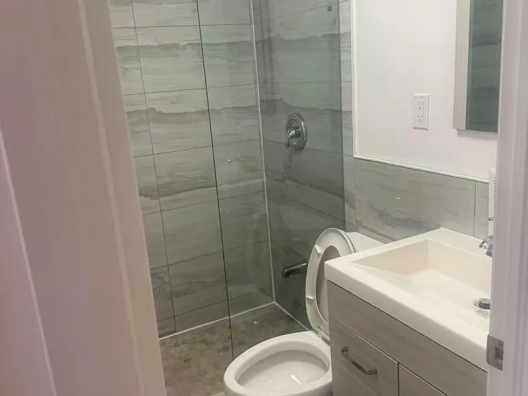 410 Spadina Ave #201 — Photo 2