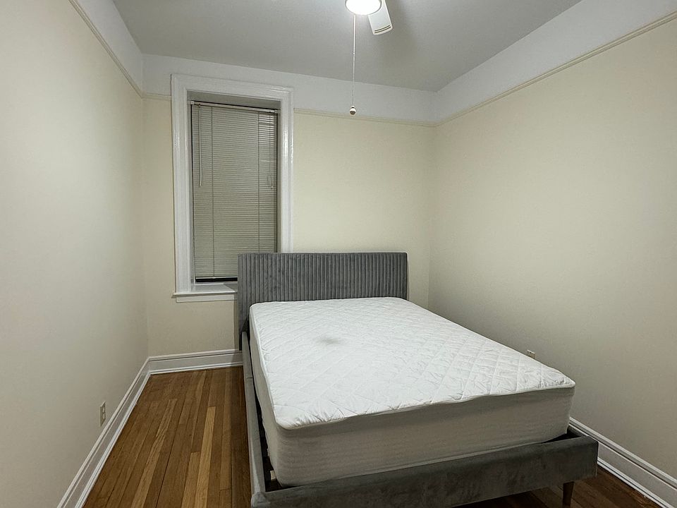 1st image of 3266 35th St #B