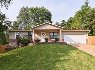 814 Wild Hawk Dr, Eureka, MO 63025