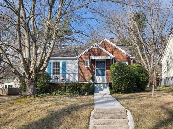 920 Bellview St, Winston Salem, NC 27103