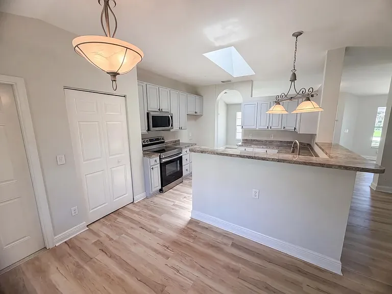 2386 SW Neal Rd — Photo 9