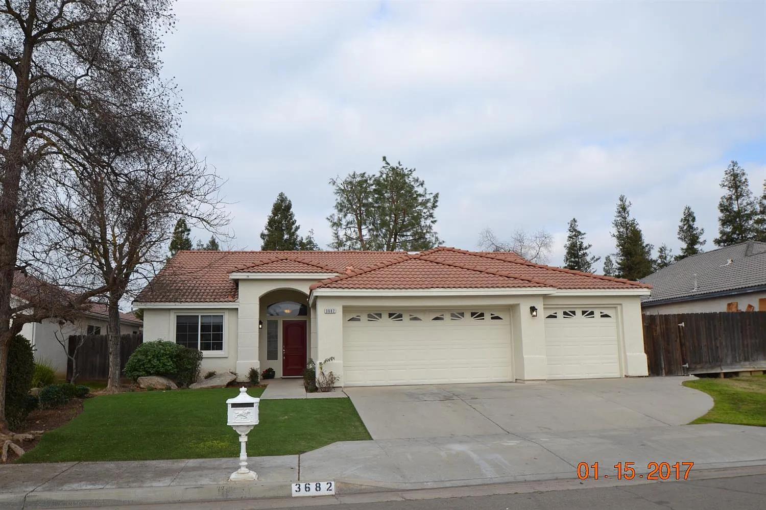 3682 W Stuart Ave photo 1