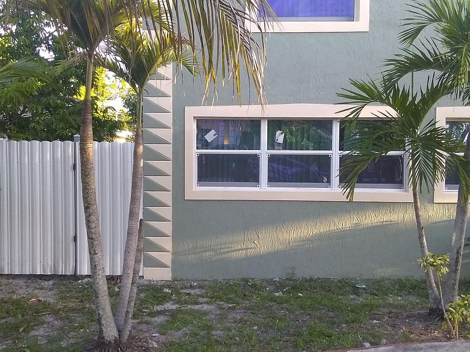2nd image of 1420 NE 136th St