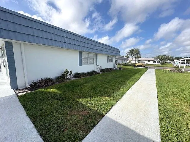 1901 Andover Way — Photo 3
