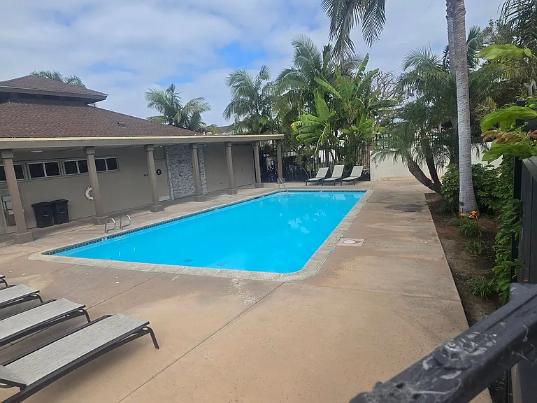 2450 Caminito Venido — Photo 17