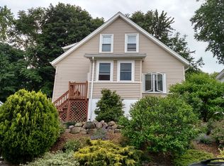 68 Warren St, Revere, MA 02151