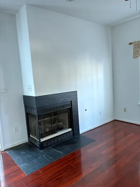 3 bed, 1529 sqft, $2,400 — Photo 3