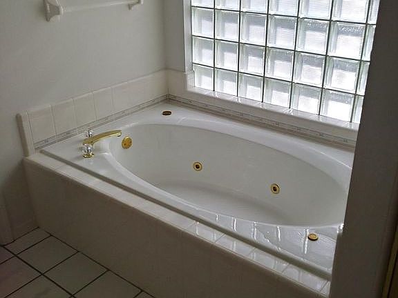 Garden Tub