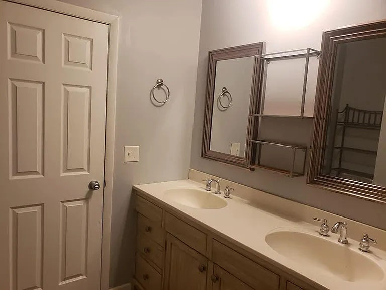 6847 Curran Rd — Photo 12