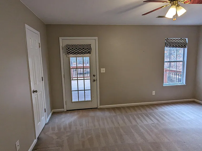 415 Malton Ct — Photo 8