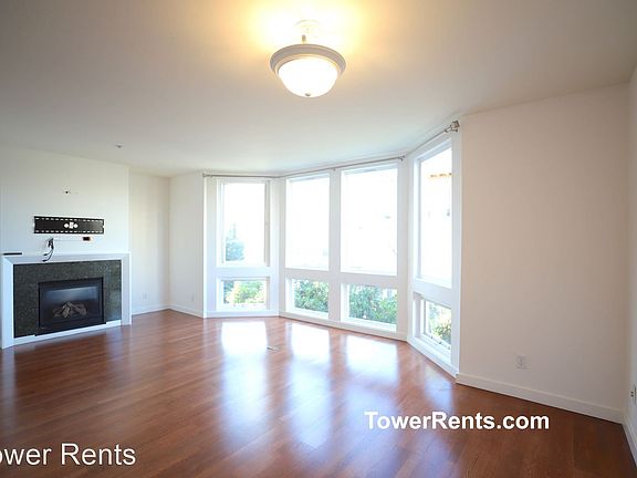 4th image of 3215 21st St #B