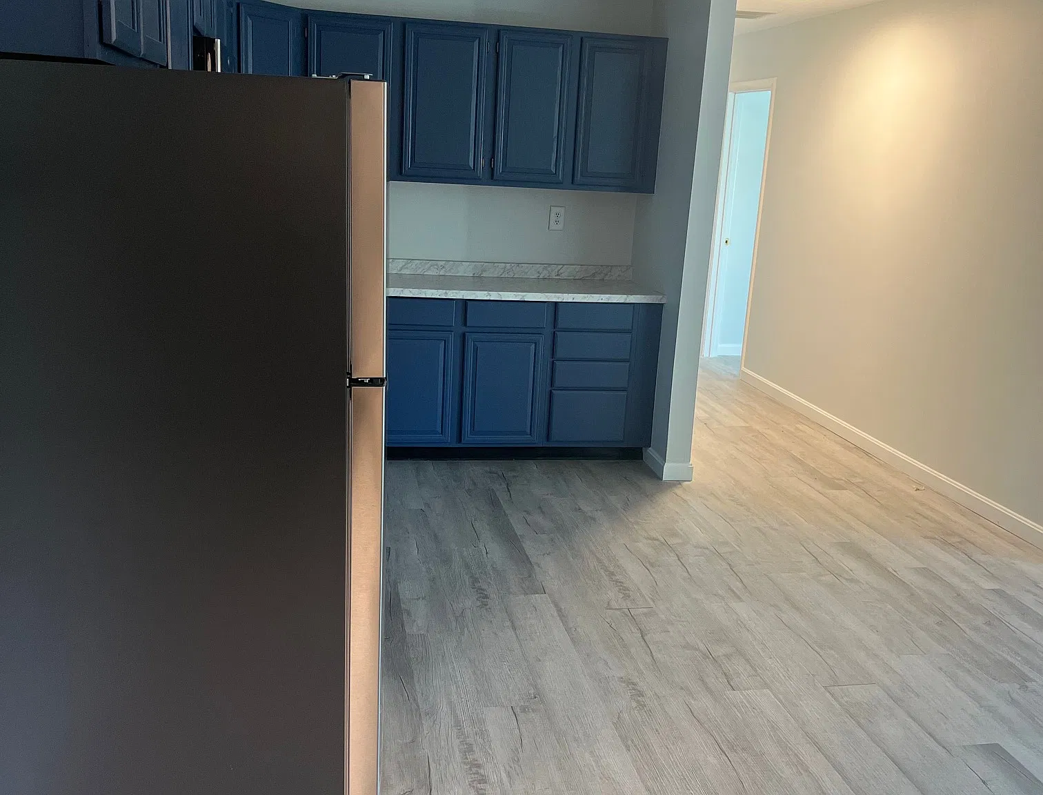 2 bed, 1036 sqft, $2,300 — Photo 3