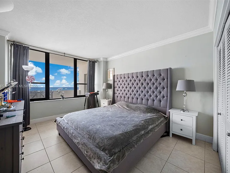 3505 S Ocean Dr #1221 — Photo 10