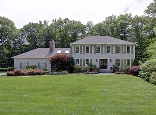 20 Elizabeth Rd, Hopkinton, MA 01748