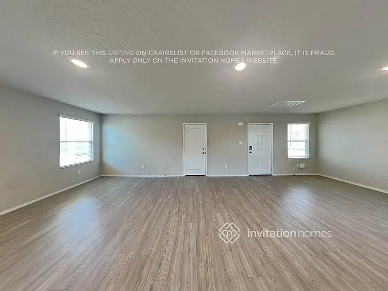 7323 Avila Vis — Photo 3