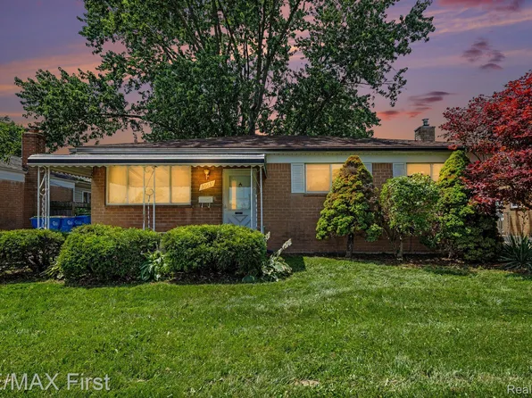 30631 Pinto Dr, Warren, MI 48093