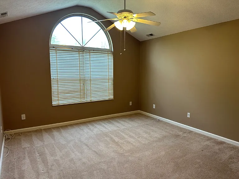 7686 Briarstone Ln — Photo 17
