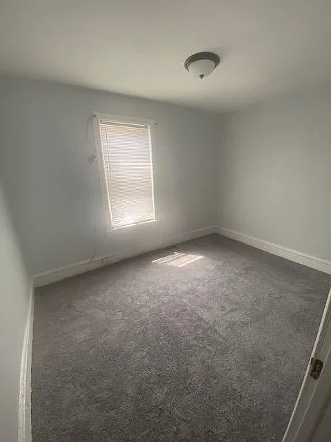 2 bed, 800 sqft, $1,250 — Photo 4