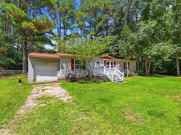 4th image of 135 Ann Rudiger Ln.