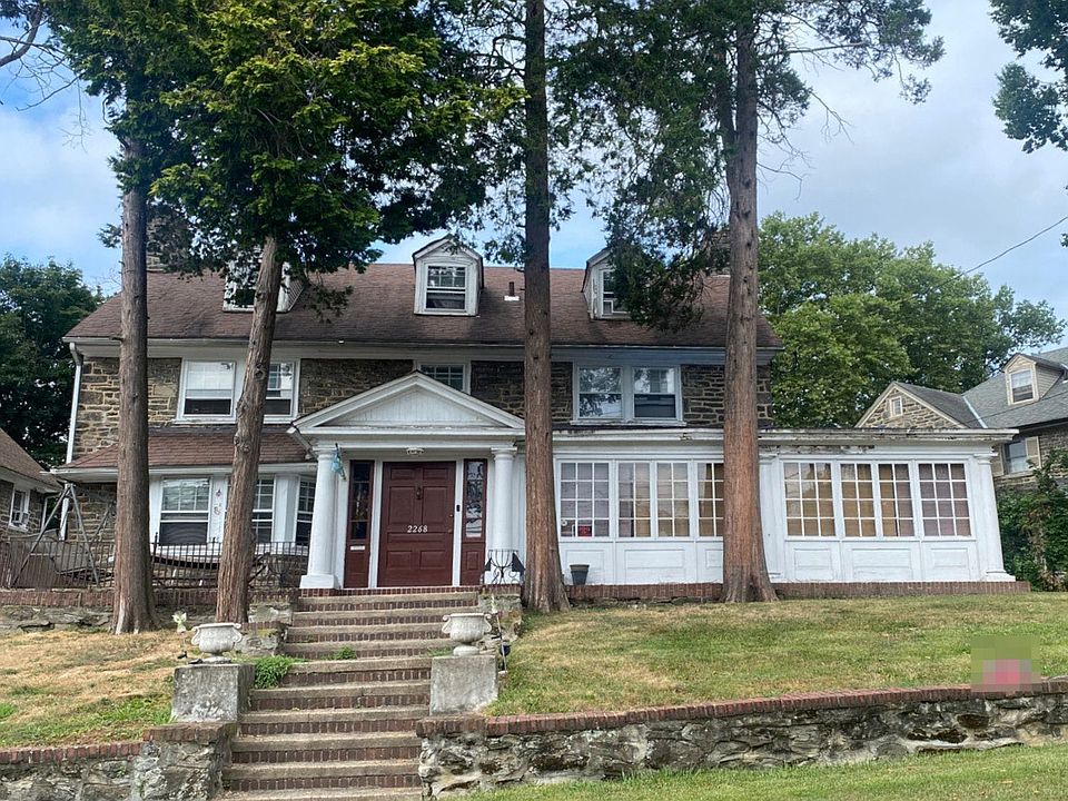 1st image of 2264-68 Bryn Mawr Ave