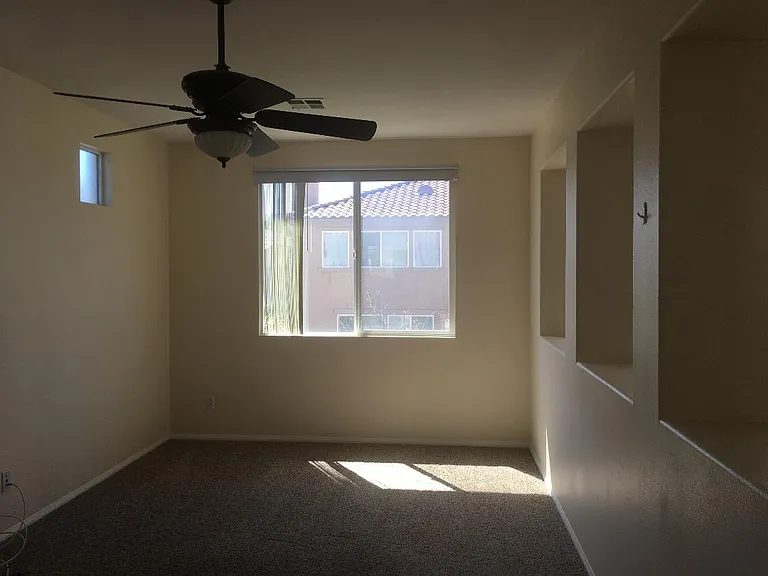 45778 Honeysuckle Ct — Photo 4