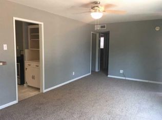 300 W Paradise Ave, Visalia, CA 93277